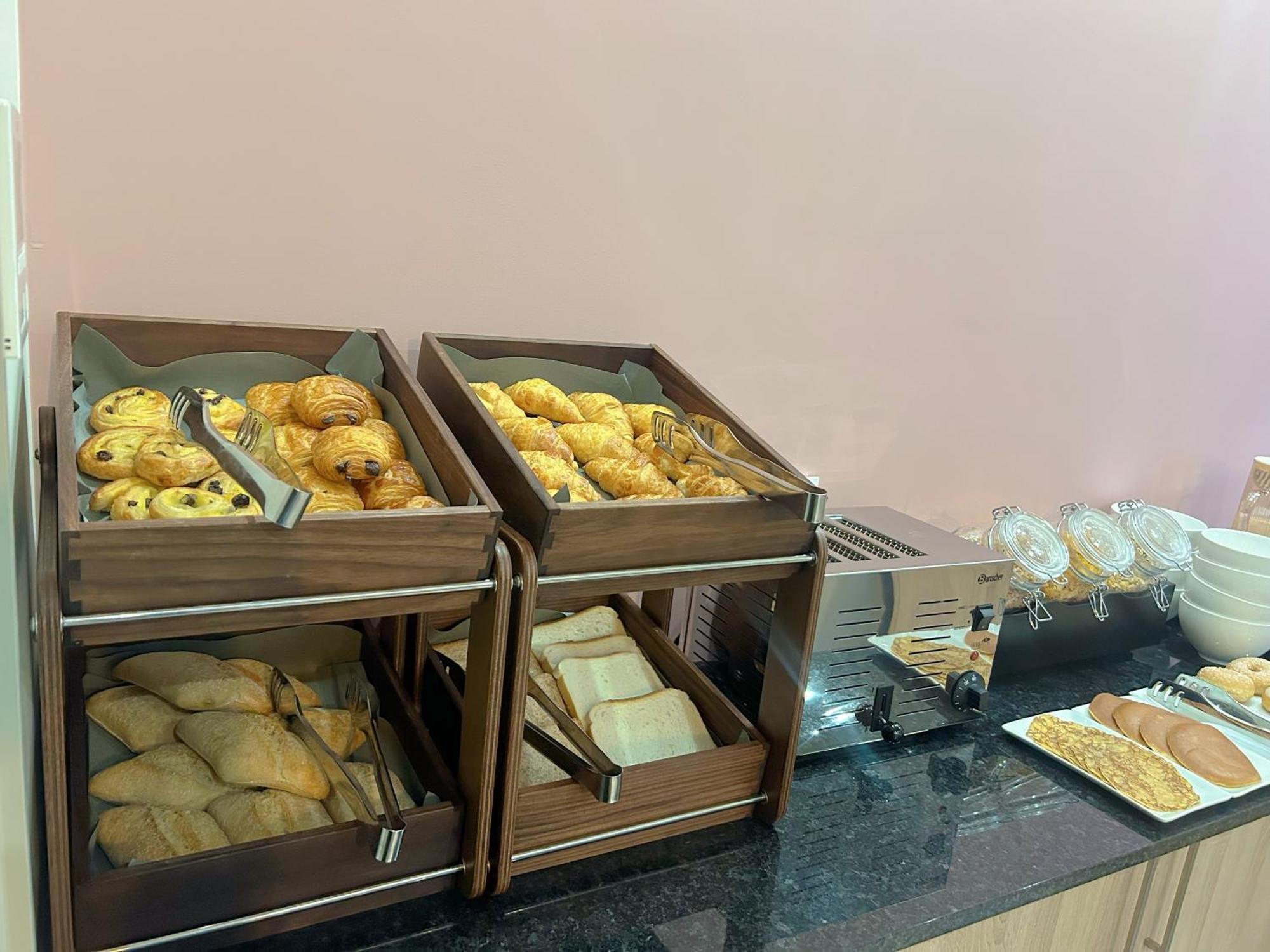 Hotel Oden Paris Ivry Ngoại thất bức ảnh